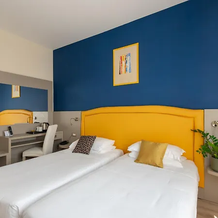 Castello Artemide Congressi מלון 4*