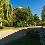 Castello Artemide Congressi Hotel