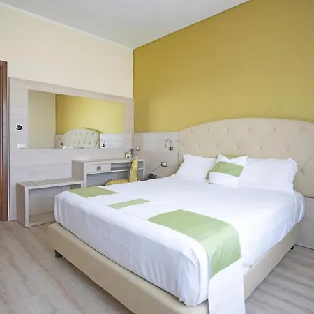 Hotel Castello Artemide Congressi 4*