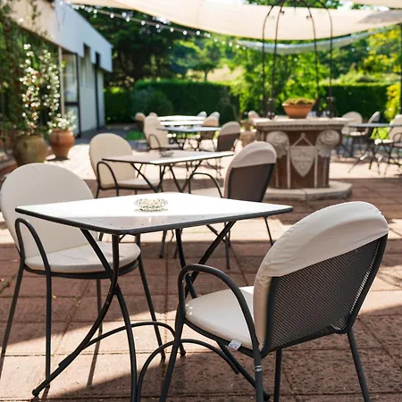 Hotell Castello Artemide Congressi