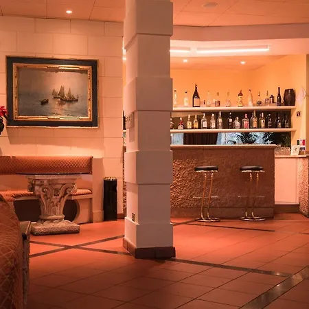 Otel Castello Artemide Congressi 4*