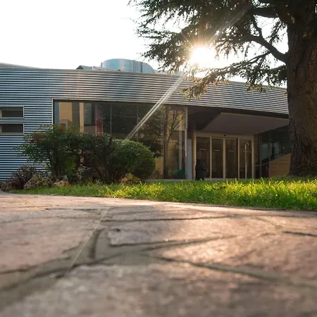 Castello Artemide Congressi 4*