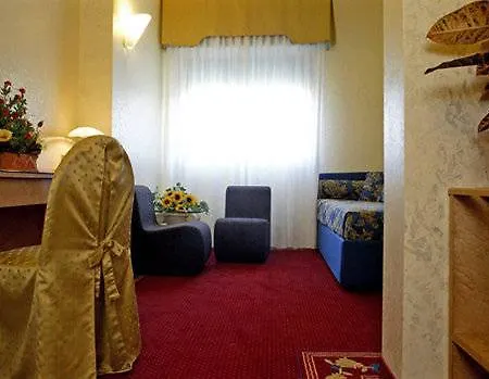 Castello Artemide Congressi Hotel 4*