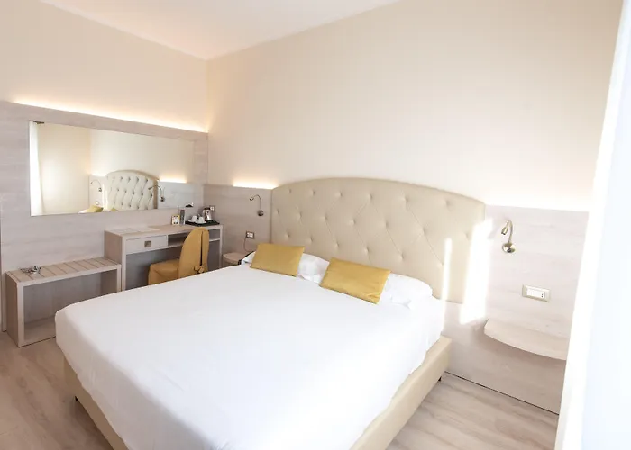 Castello Artemide Congressi 카스텔산피에트로테르메